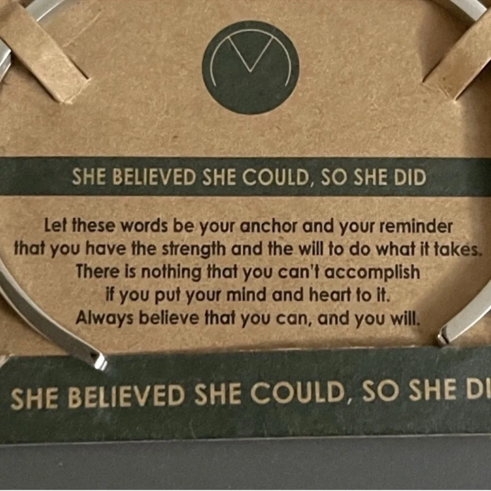 MantraBand nwt she
